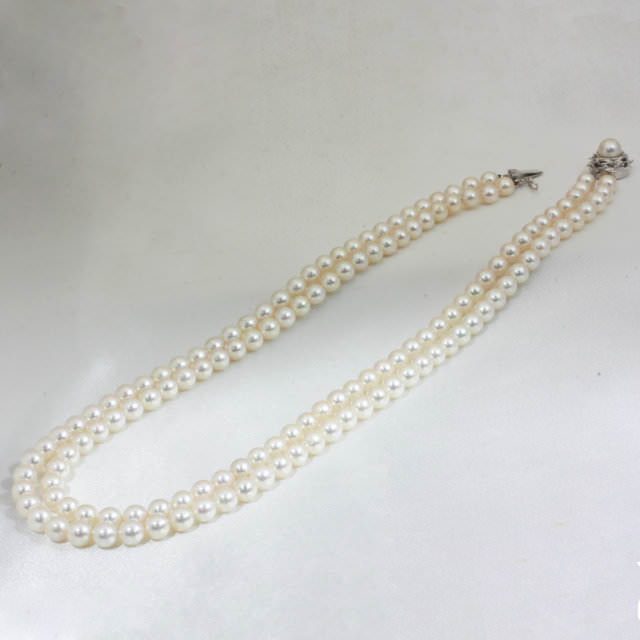 S290114-pearl-necklace-before.jpg